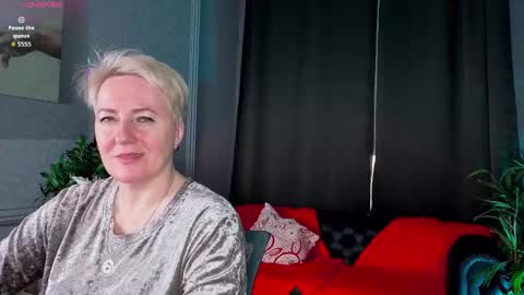 Snapshot of nika_smit chatting on February 2026 09:16:02 AM Nika online show from February 2026 09:16:02 AM