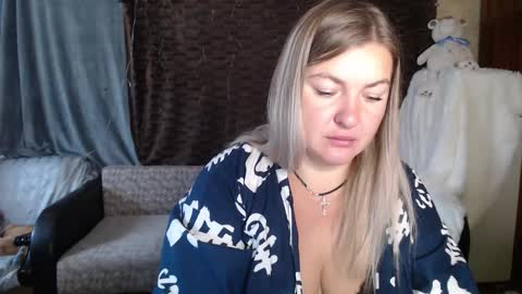 Nika online show from October 2025 04:00:02 AM