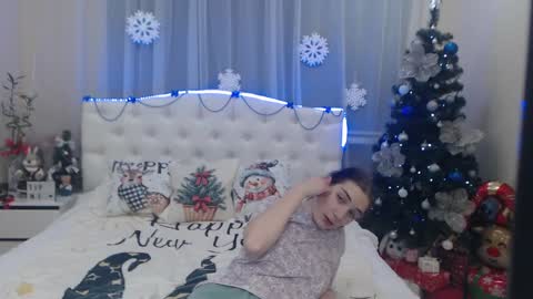 Snapshot of nikastarkk chatting on December 2024 10:27:02 PM nikastarkk online show from December 2024 10:27:02 PM