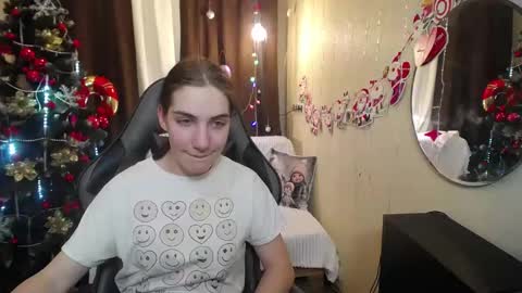 Snapshot of nikastarkk chatting on December 2024 12:12:01 AM nikastarkk online show from December 2024 12:12:01 AM