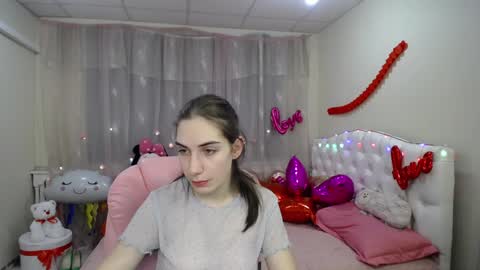 Snapshot of nikastarkk chatting on February 2025 10:21:02 PM nikastarkk online show from February 2025 10:21:02 PM