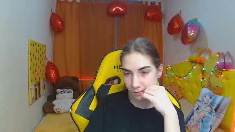 Snapshot of nikastarkk chatting on March 2025 07:15:02 PM nikastarkk online show from March 2025 07:15:02 PM