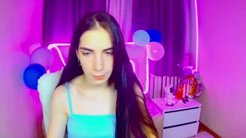 Snapshot of nikastarkk chatting on September 2025 06:28:02 AM nikastarkk online show from September 2025 06:28:02 AM