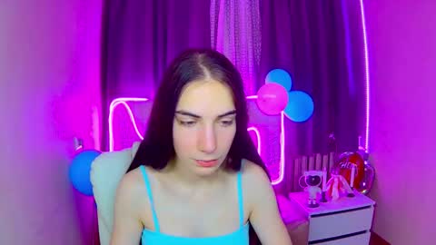 Snapshot of nikastarkk chatting on October 2025 08:01:01 AM nikastarkk online show from October 2025 08:01:01 AM