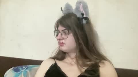 Snapshot of nikaxzimax chatting on November 2025 06:45:01 AM NikaXZimax online show from November 2025 06:45:01 AM