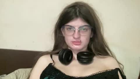 Snapshot of nikaxzimax chatting on November 2025 08:39:02 AM NikaXZimax online show from November 2025 08:39:02 AM