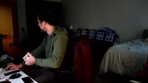 Nike Jude online show from October 2025 07:14:02 PM