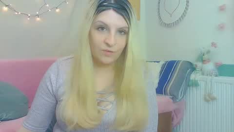 Snapshot of niki_leex chatting on February 2026 11:32:01 AM niki_leex online show from February 2026 11:32:01 AM