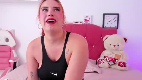 Nikii  online show from January 2025 08:30:02 PM