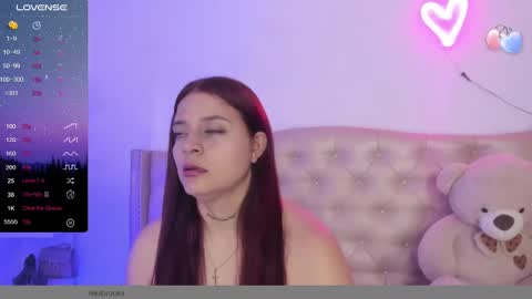 Snapshot of nikiibrooks chatting on February 2025 01:35:01 AM Niikii online show from February 2025 01:35:01 AM
