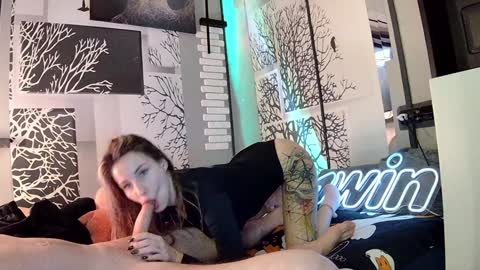 nikki7377 online show from December 2024 05:07:02 AM