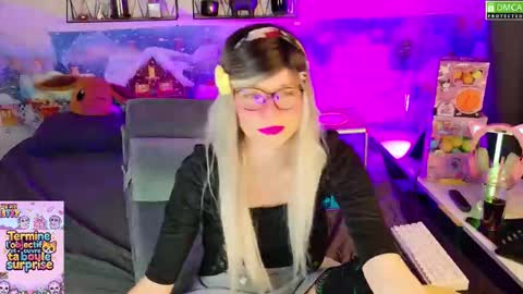 Snapshot of nikki_goldberg chatting on January 2026 11:26:01 AM Kitty Chatte online show from January 2026 11:26:01 AM