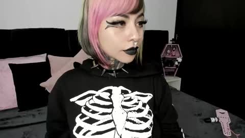 Snapshot of nikkiramone chatting on February 2025 09:52:02 AM Nikki Ramone online show from February 2025 09:52:02 AM
