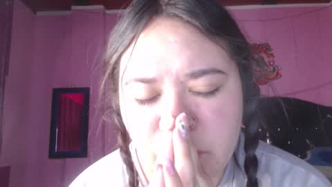 Snapshot of nikkirous_ chatting on October 2025 10:47:02 AM Nikkirous online show from October 2025 10:47:02 AM