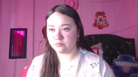 Snapshot of nikkirous_ chatting on October 2025 02:39:02 PM Nikkirous online show from October 2025 02:39:02 PM