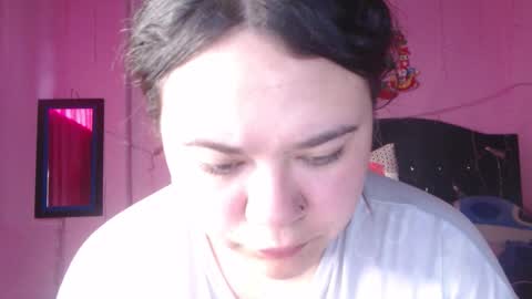 Snapshot of nikkirous_ chatting on October 2025 12:39:02 PM Nikkirous online show from October 2025 12:39:02 PM