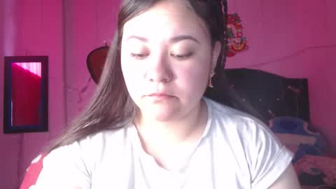 Snapshot of nikkirous_ chatting on October 2025 02:07:02 PM Nikkirous online show from October 2025 02:07:02 PM