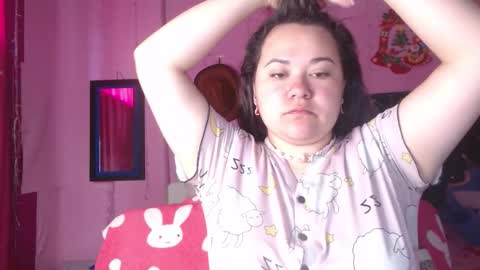 Snapshot of nikkirous_ chatting on October 2025 12:37:02 PM Nikkirous online show from October 2025 12:37:02 PM