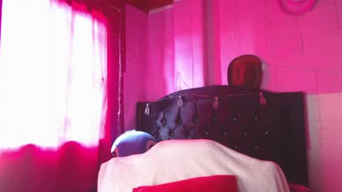 Nikkirous online show from May 2026 05:18:01 PM