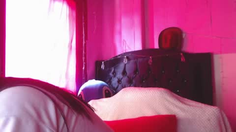 Nikkirous online show from May 2026 02:14:01 PM