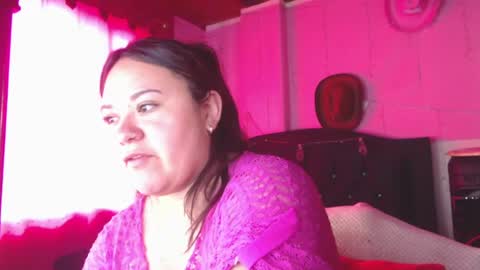 Snapshot of nikkirous_ chatting on June 2026 02:32:01 PM Nikkirous online show from June 2026 02:32:01 PM