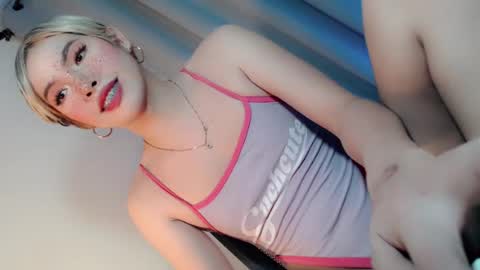 Snapshot of nikkita_hudson chatting on August 2026 03:21:02 PM nikkita_hudson online show from August 2026 03:21:02 PM