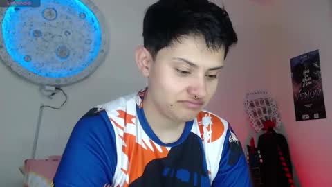Snapshot of nikky_tomboy444 chatting on February 2025 01:30:01 PM Nikky online show from February 2025 01:30:01 PM