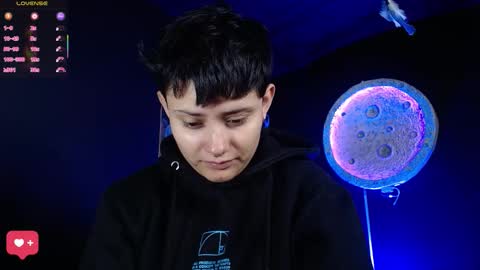 Snapshot of nikky_tomboy444 chatting on March 2026 01:17:01 PM Nikky online show from March 2026 01:17:01 PM