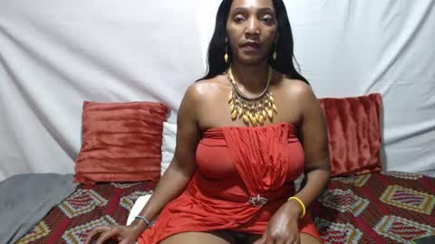 nikkyjigglesx online show from June 2026 12:29:02 PM