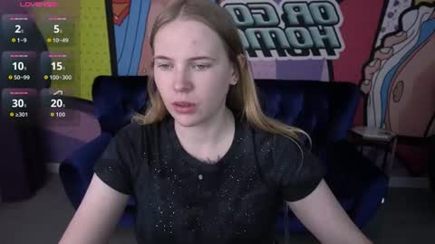 nikkyreyyy online show from June 2026 05:30:02 AM
