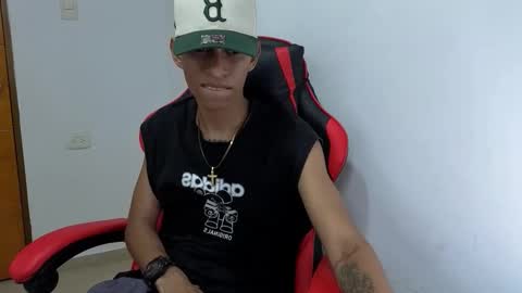 niklaus_wolf online show from March 2026 02:07:01 AM