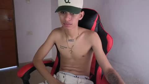 niklaus_wolf online show from May 2026 08:14:02 PM
