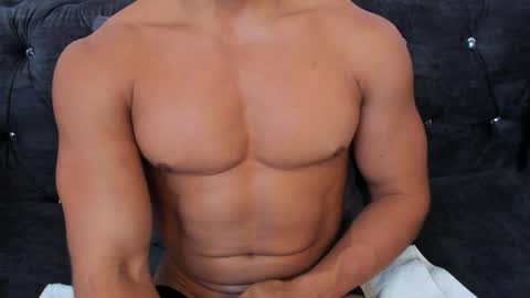 Snapshot of niklause_froid chatting on February 2025 01:13:02 AM niklause_froid online show from February 2025 01:13:02 AM