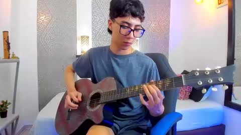    online show from February 2025 07:15:01 AM