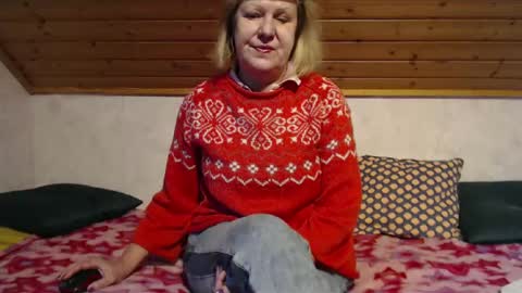 Snapshot of nikole111 chatting on December 2024 01:05:02 PM Nikole1 online show from December 2024 01:05:02 PM