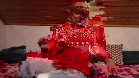 Snapshot of nikole111 chatting on December 2024 10:44:02 AM Nikole1 online show from December 2024 10:44:02 AM