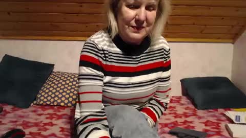 Snapshot of nikole111 chatting on January 2025 04:45:01 PM Nikole1 online show from January 2025 04:45:01 PM