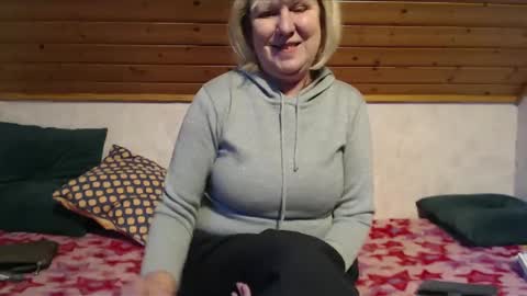 Snapshot of nikole111 chatting on February 2025 03:05:01 PM Nikole1 online show from February 2025 03:05:01 PM