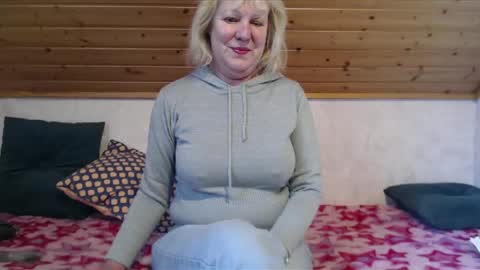 Snapshot of nikole111 chatting on February 2025 10:32:02 AM Nikole1 online show from February 2025 10:32:02 AM
