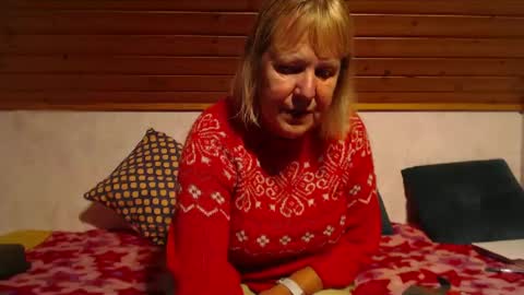 Snapshot of nikole111 chatting on October 2025 09:18:01 AM Nikole1 online show from October 2025 09:18:01 AM