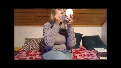 Snapshot of nikole111 chatting on October 2025 09:57:01 AM Nikole1 online show from October 2025 09:57:01 AM