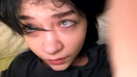 Snapshot of nikoli_naw chatting on January 2025 10:08:02 PM nikoli_naw online show from January 2025 10:08:02 PM