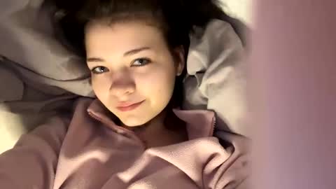 Snapshot of nikoli_naw chatting on February 2025 08:20:02 PM nikoli_naw online show from February 2025 08:20:02 PM