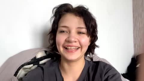 Snapshot of nikoli_naw chatting on March 2025 07:52:01 AM nikoli_naw online show from March 2025 07:52:01 AM