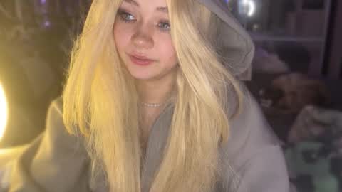 Snapshot of nikoli_naw chatting on February 2026 08:50:01 PM nikoli_naw online show from February 2026 08:50:01 PM