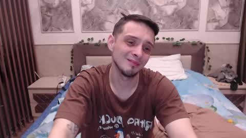 Snapshot of nikolos_vise chatting on January 2025 11:40:01 PM Nikolos online show from January 2025 11:40:01 PM