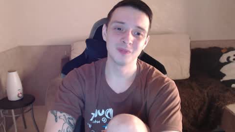 Snapshot of nikolos_vise chatting on January 2025 06:18:01 PM Nikolos online show from January 2025 06:18:01 PM