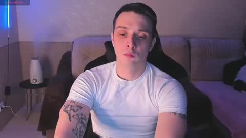 Snapshot of nikolos_vise chatting on February 2025 05:34:01 PM Nikolos online show from February 2025 05:34:01 PM