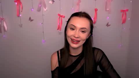 nikonara_ online show from April 2026 01:27:02 PM
