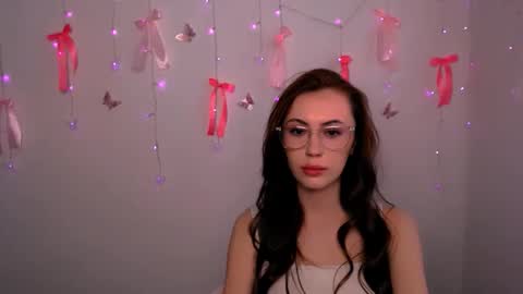 nikonara_ online show from April 2026 10:46:01 AM